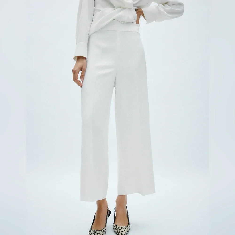 Zara NWT wide straight leg semi cropped elegant white trouser pants side zip